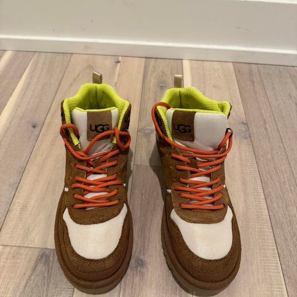 UGG brown & white boots, Size US 9.5 #shearling #boots - Picture 4 of 8